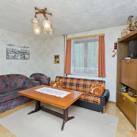 Modern In Piller Near Area *