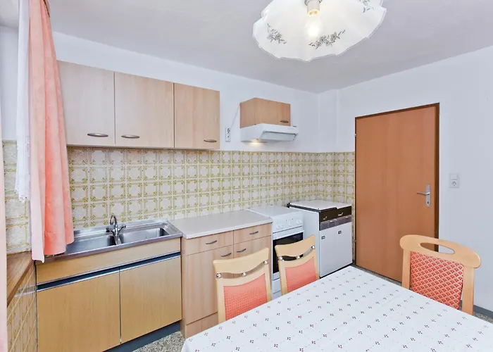 Prázdninový dům In Piller Near Bus & *