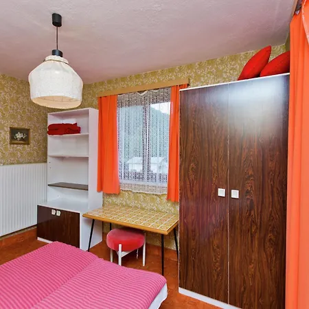 In Piller Near Bus & Holiday home Wenns